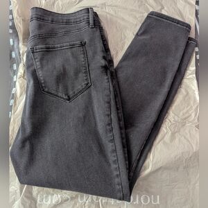 Old Navy 360 Stretch Washed Gray Extra High-Rise Rockstar Super Skinny J…